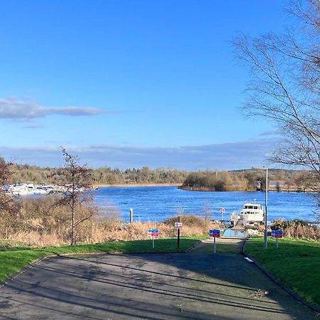 Riverside Daire Raheelan Dış mekan fotoğraf