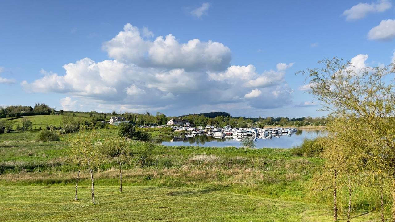 Riverside Daire Raheelan Dış mekan fotoğraf